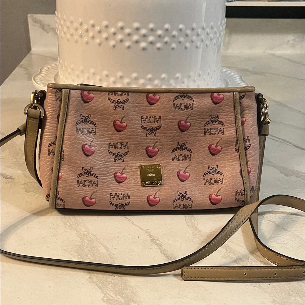 MCM 🦋RARE 🦋 Sweet Visteos Pink and Tan Crossbody Bag
